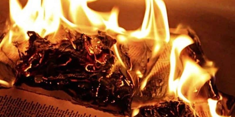 Ý nghĩa của cách đốt vía giải đen cờ bạc